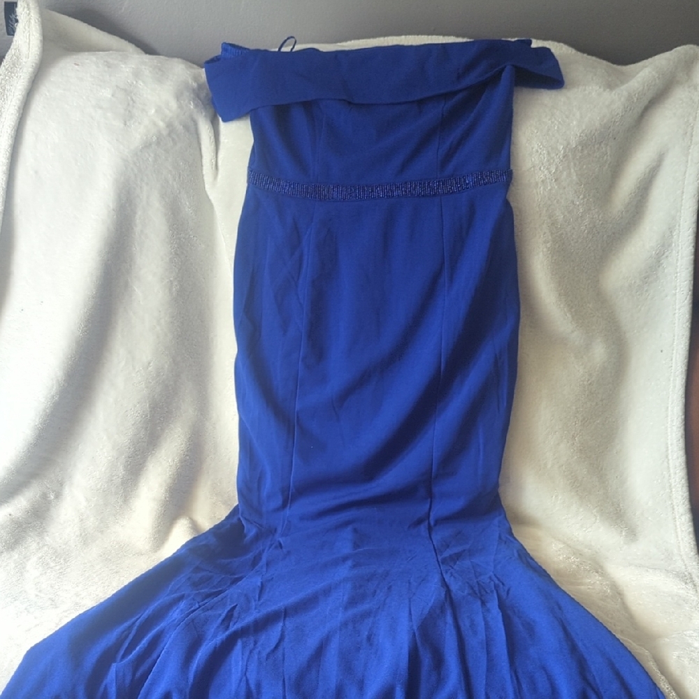 Elegant Blue Off-Shoulder Dress